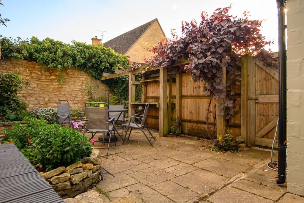 Cotswolds Corner Cottage Moreton-in-Marsh Esterno foto